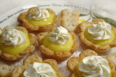 littleflowerlemoncurdtartlettes-1